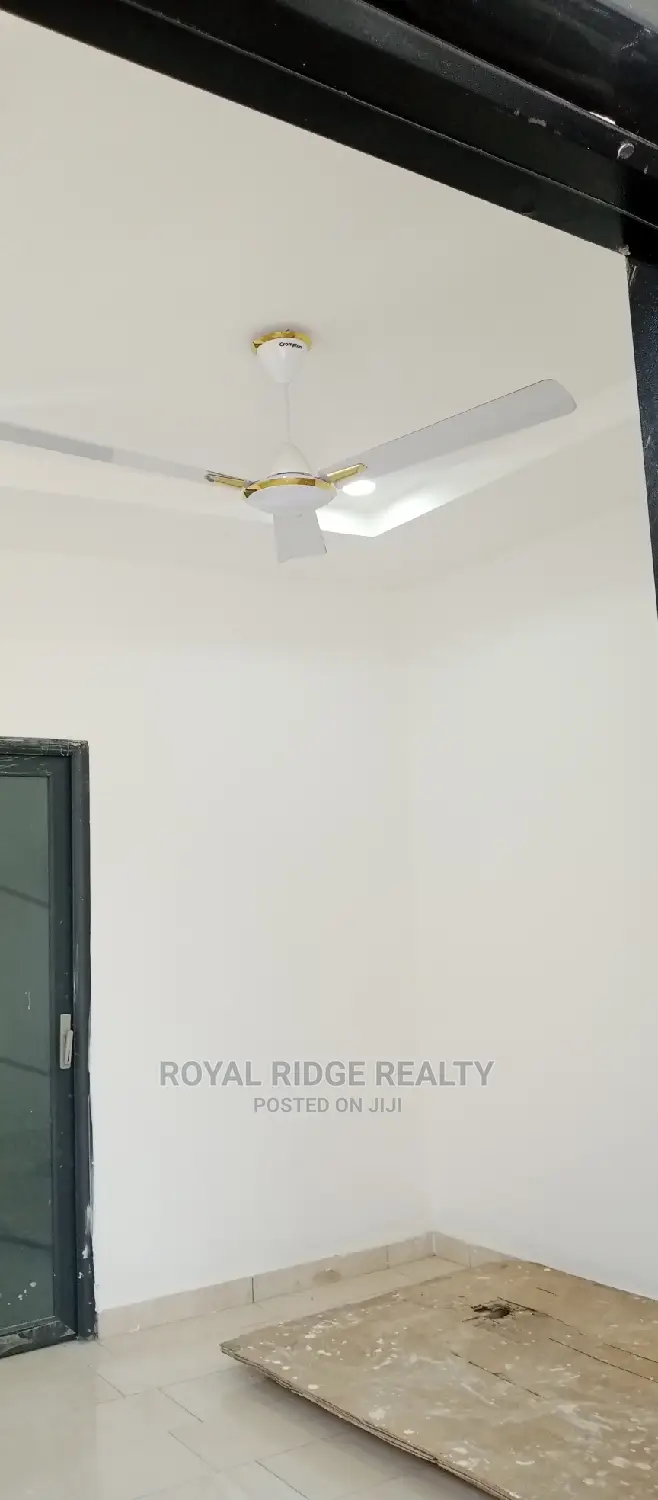 4bdrm Duplex in Airport Hills, Accra Metropolitan for Sale