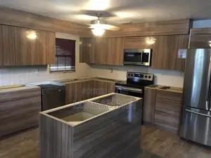 Customize Kitchen Cabinets
