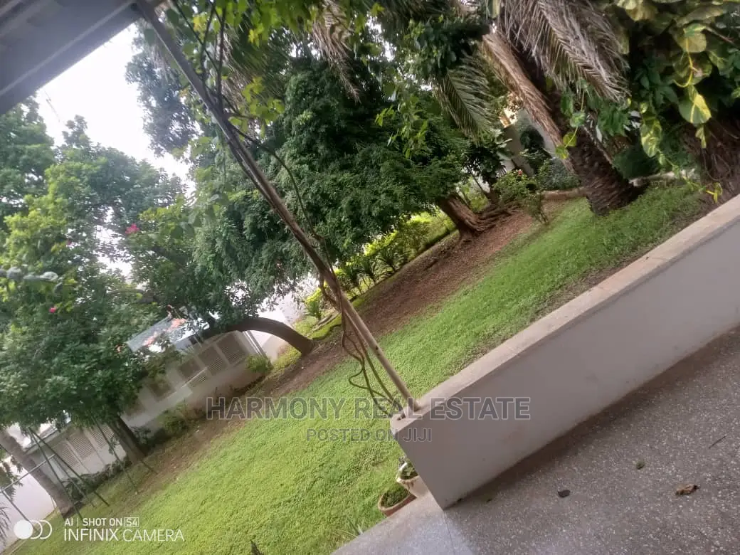 4bdrm House in Airport Residential Area for rent
