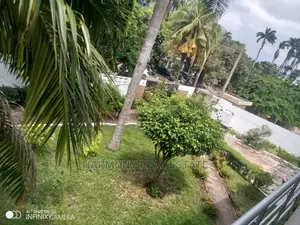 4bdrm House in Airport Residential Area for rent