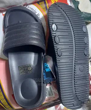 Slippers and Easy Wear