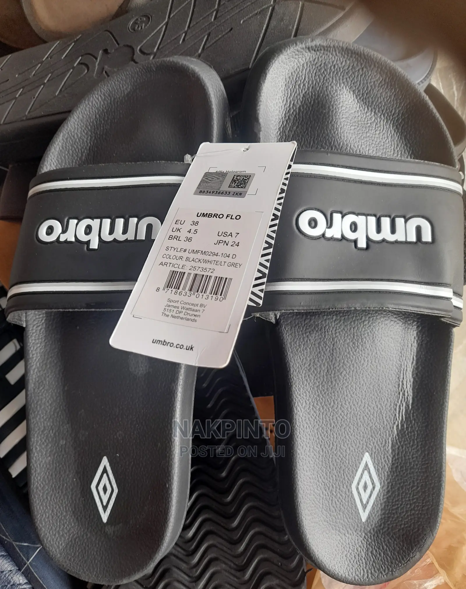 Slippers and Easy Wear