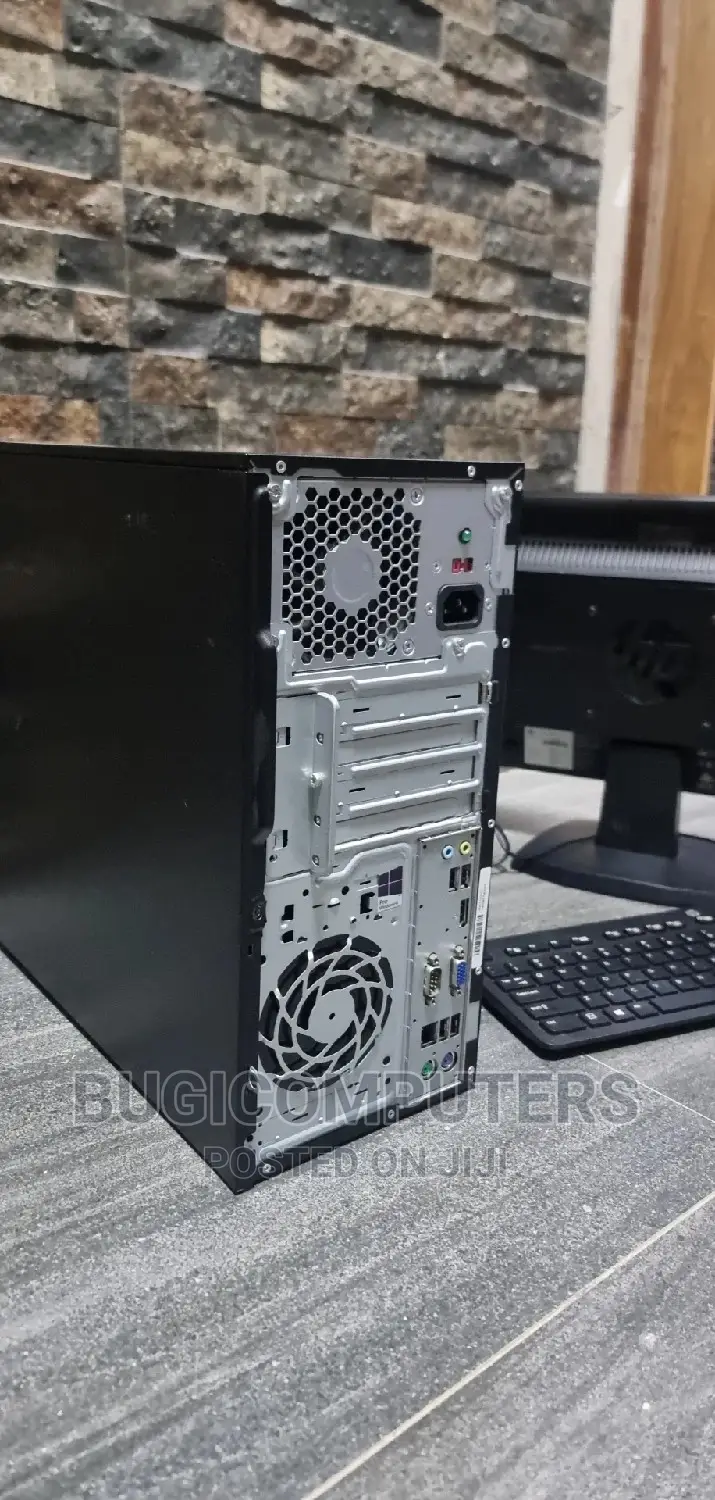 Desktop Computer HP 8GB AMD A8 HDD 500GB