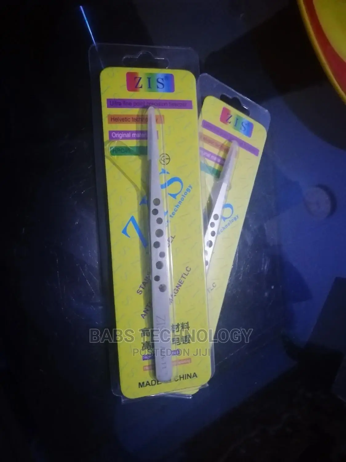 Tweezers Tweezers