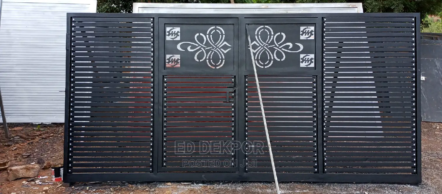 Sliver Design Gate