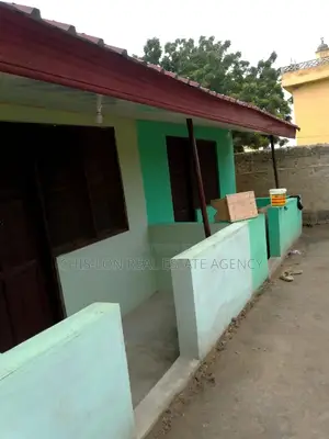 1bdrm Bedsitter in Sharp-Connect Real, Kasoa for rent
