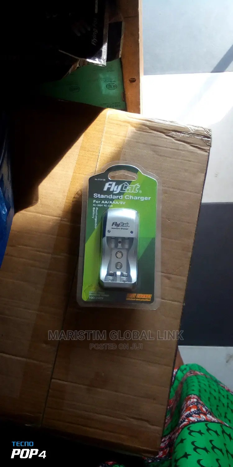 Battery Charger for /AAA/9V