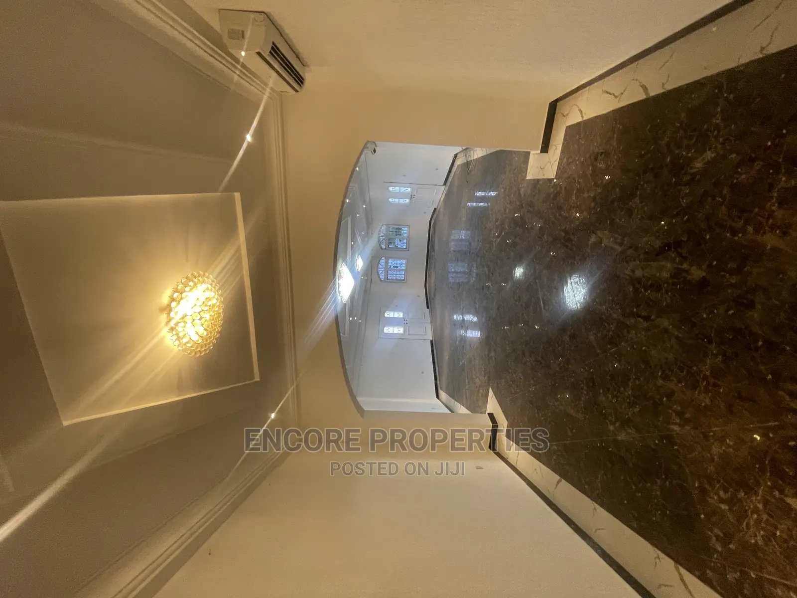 5bdrm Mansion in East Legon for Rent