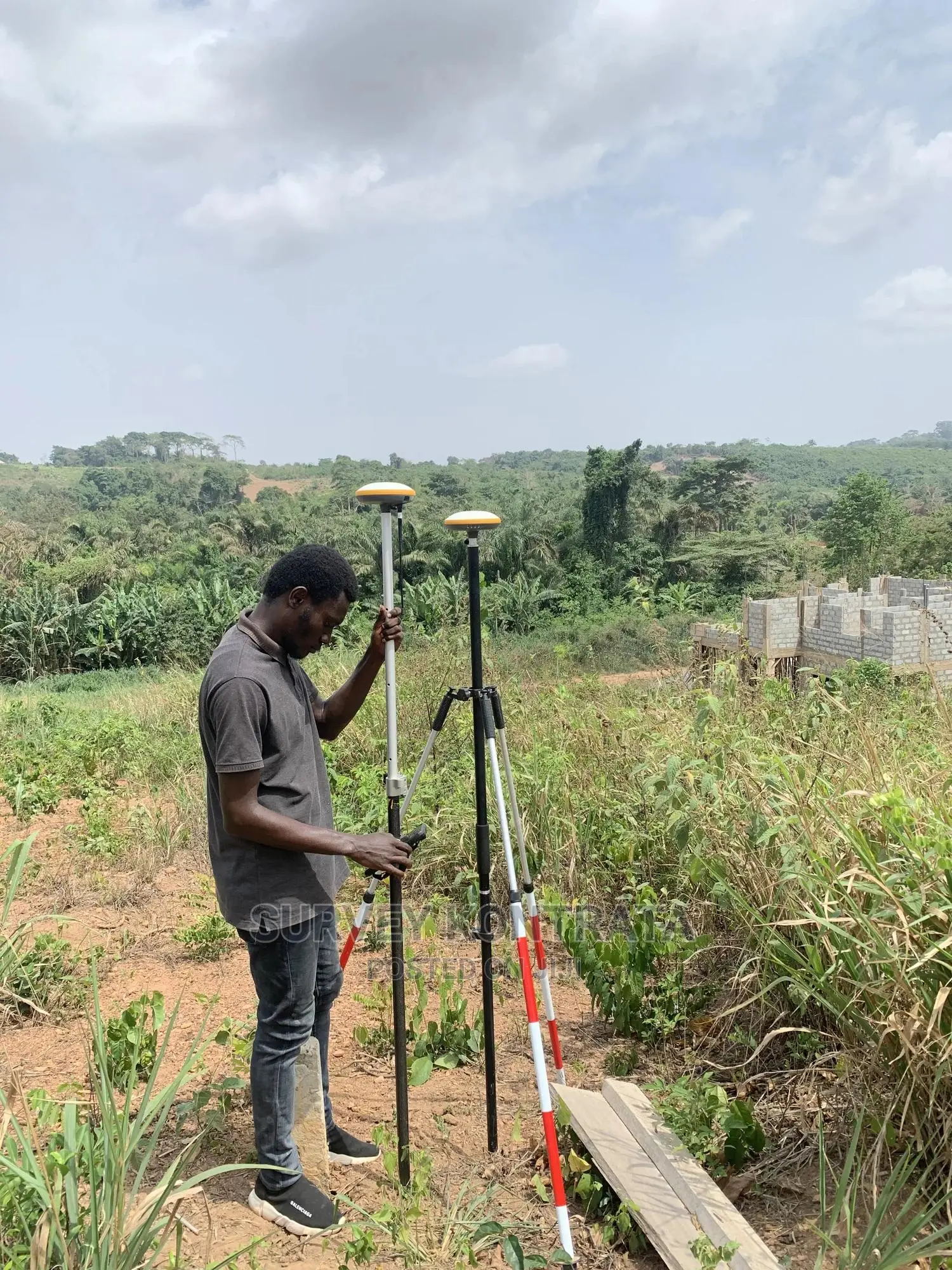 Surveying Machines for Rent(Rtk,Level,Gnss)