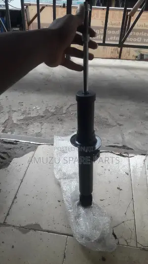 Mitsubishi L200 Front Shocks
