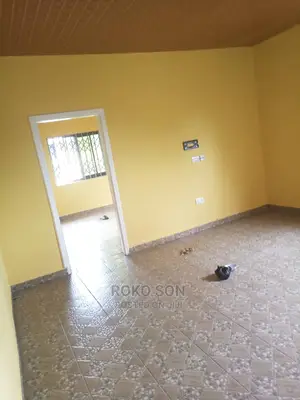 1bdrm Apartment in Dr Roko, Ablekuma for rent