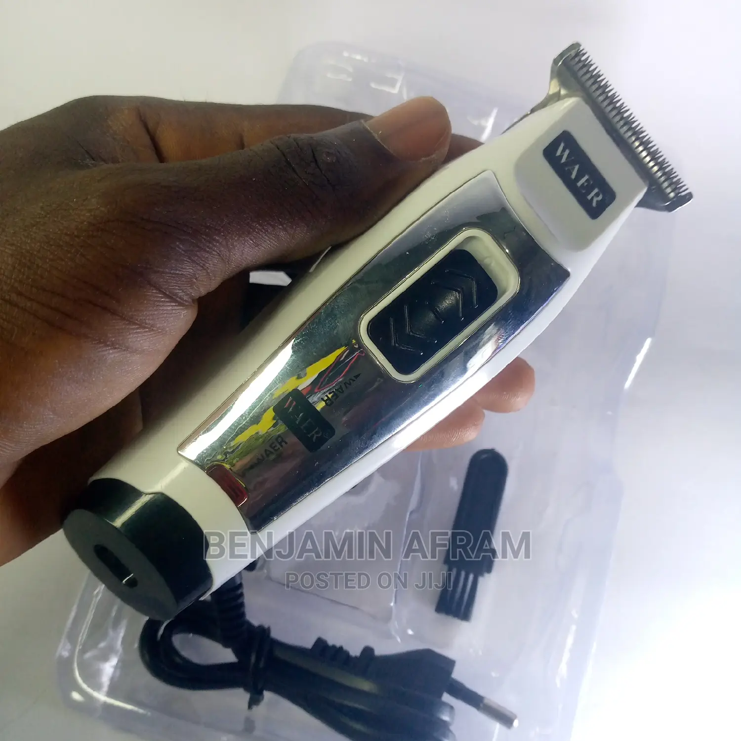 Rechargeable Cordless Hair Clipper. Wa-3675