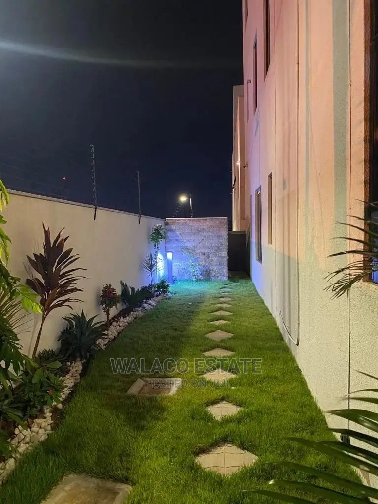 5bdrm Townhouse / Terrace in Walako Estate, a C Mall Area for Rent