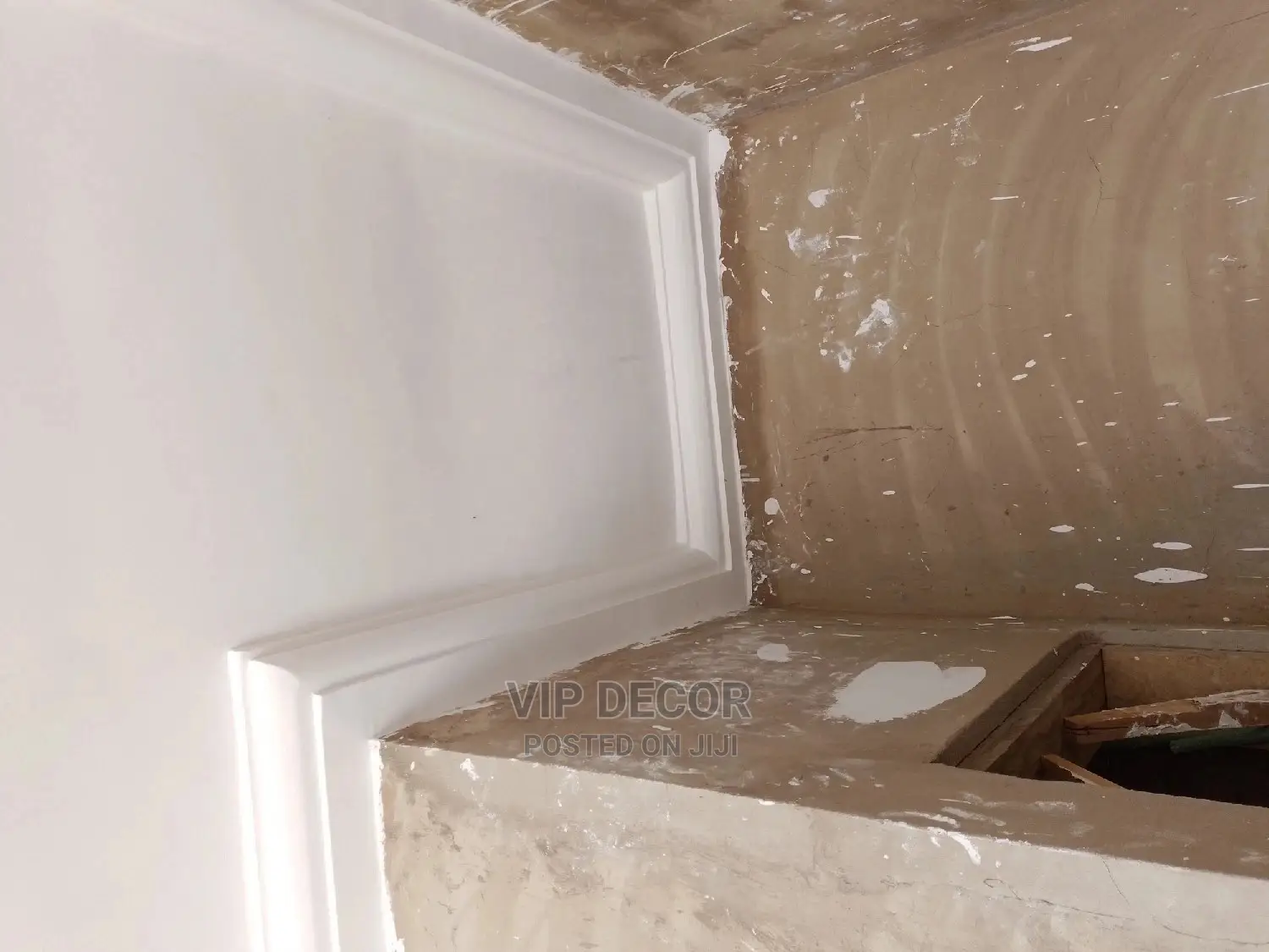 P.O.P Ceiling