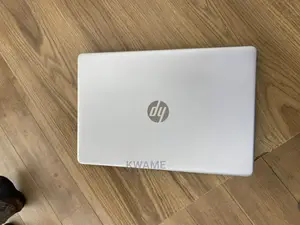 New Laptop HP Pavilion 15 8GB AMD Ryzen SSD 256GB