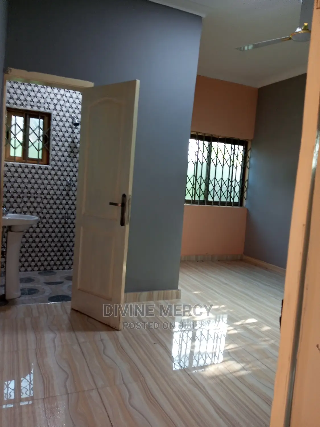 1bdrm Apartment in Obum Road, Awutu Senya West for rent