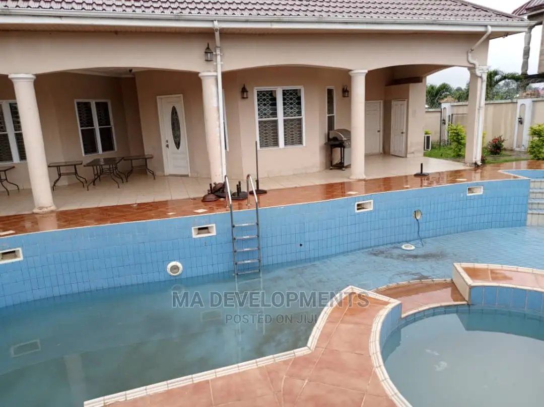 Furnished 9bdrm Villa in Ma Developments, Sunyani Municipal for Sale