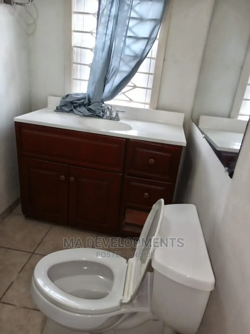 Furnished 9bdrm Villa in Ma Developments, Sunyani Municipal for Sale