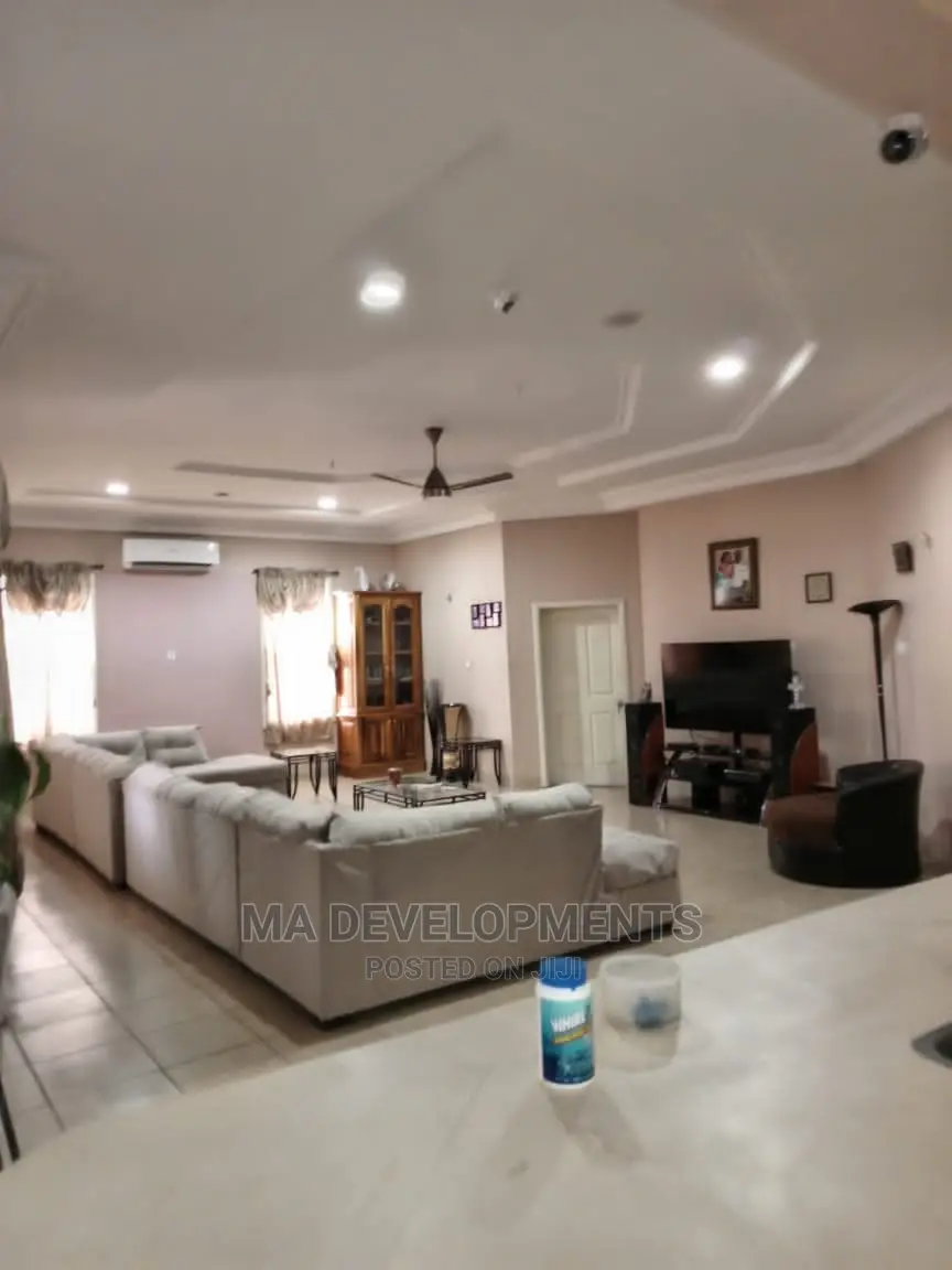 Furnished 9bdrm Villa in Ma Developments, Sunyani Municipal for Sale