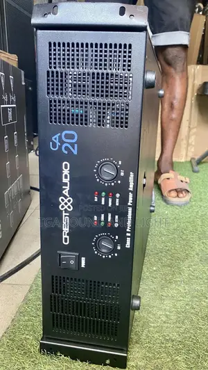 Crest Audio Ca20 Power Amplifier - Longboard