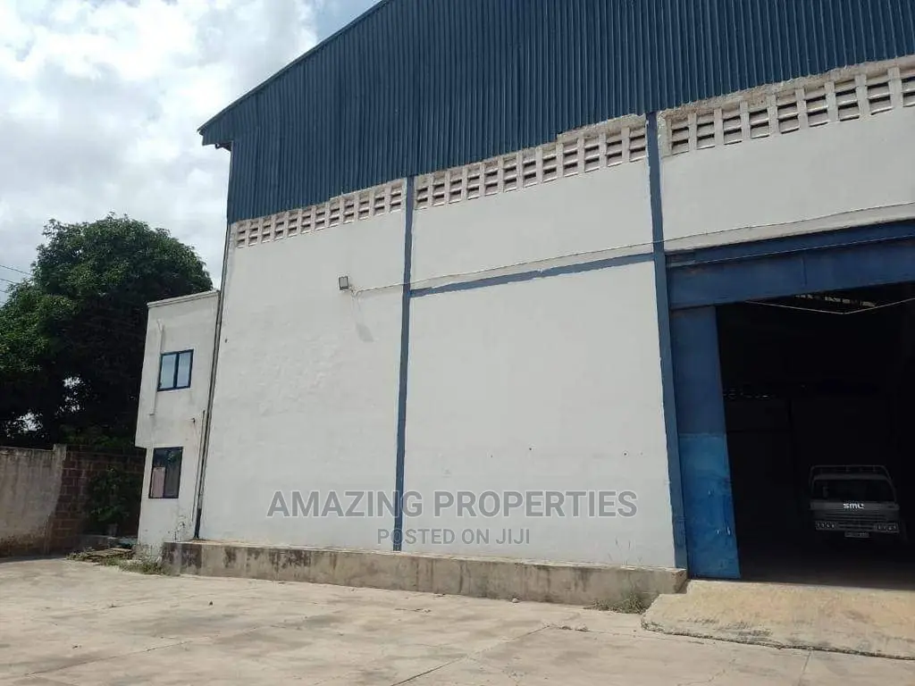 600sqm Warehouse for Rent at Achimota