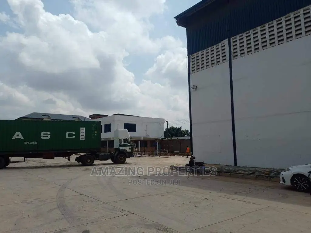 600sqm Warehouse for Rent at Achimota
