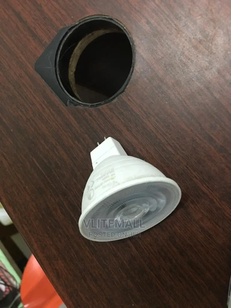 Yono Ceiling Light