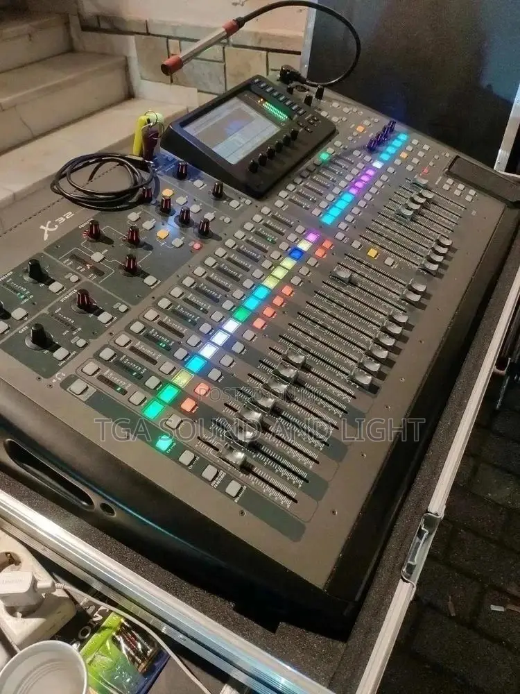 Behringer X32 Digital Mixer