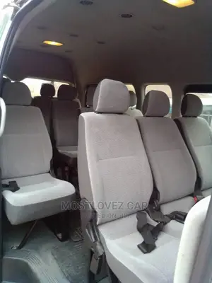 Car Rentals Services. Rent a Minivans in Ghana Tours Trip