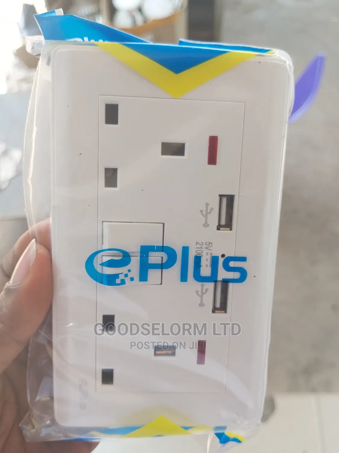 Valbona Sockets With USB