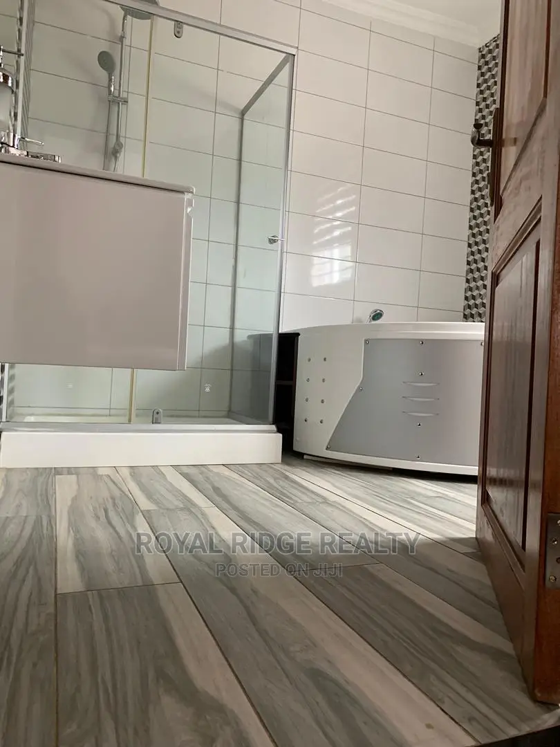 Furnished 4bdrm Duplex in East Legon Ars, Accra Metropolitan for Rent