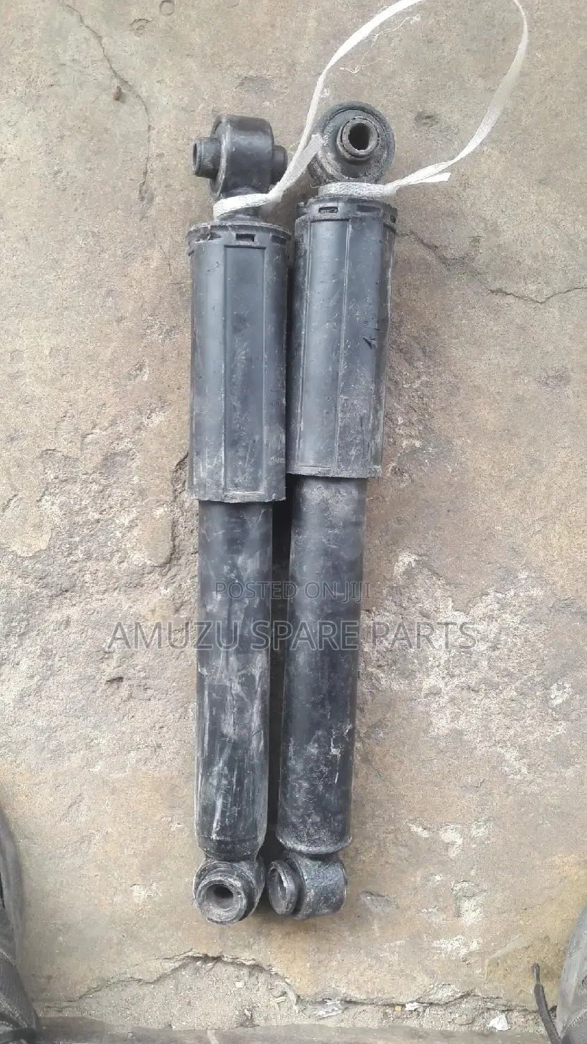 Hyundai Elantra 2014 Back Shocks