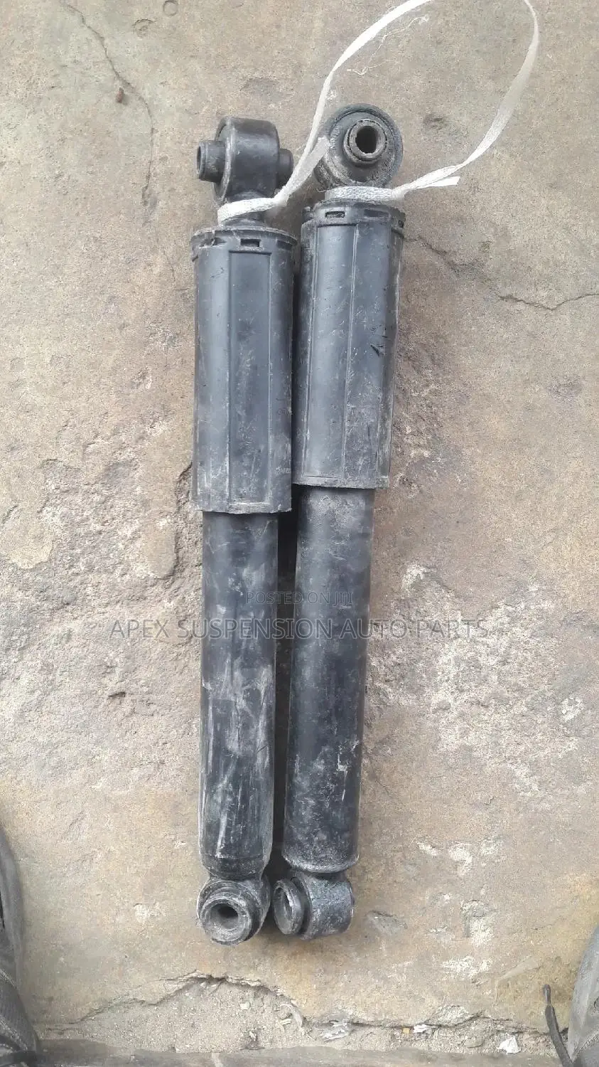 Hyundai Elantra 2014 Back Shocks