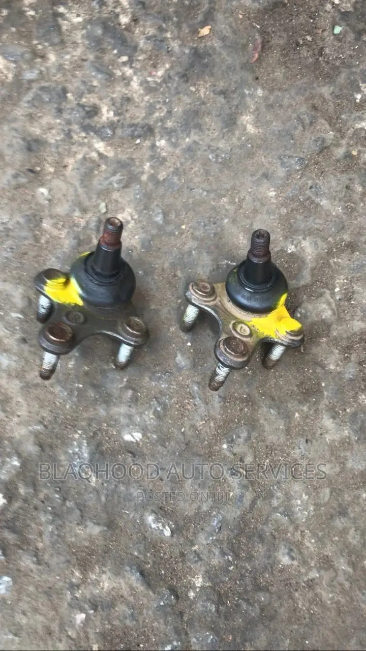VW Golf 4 Lower Arm BALL JOINT Pair Available