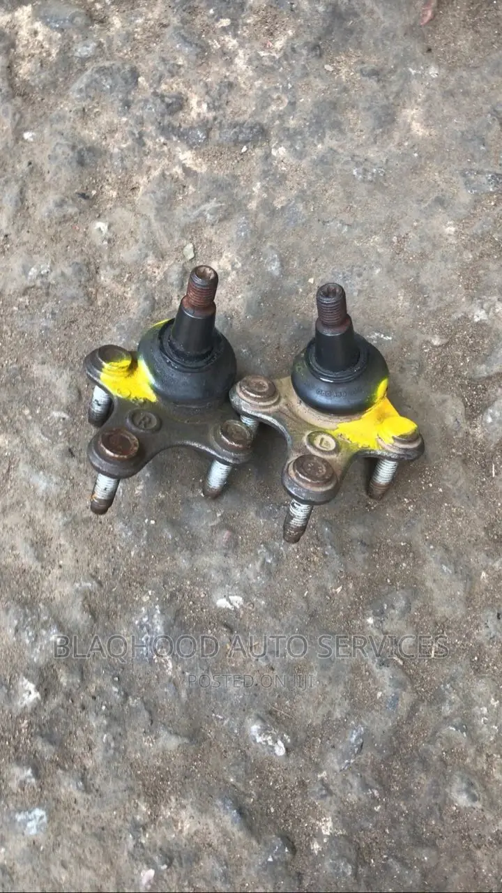 VW Golf 4 Lower Arm BALL JOINT Pair Available