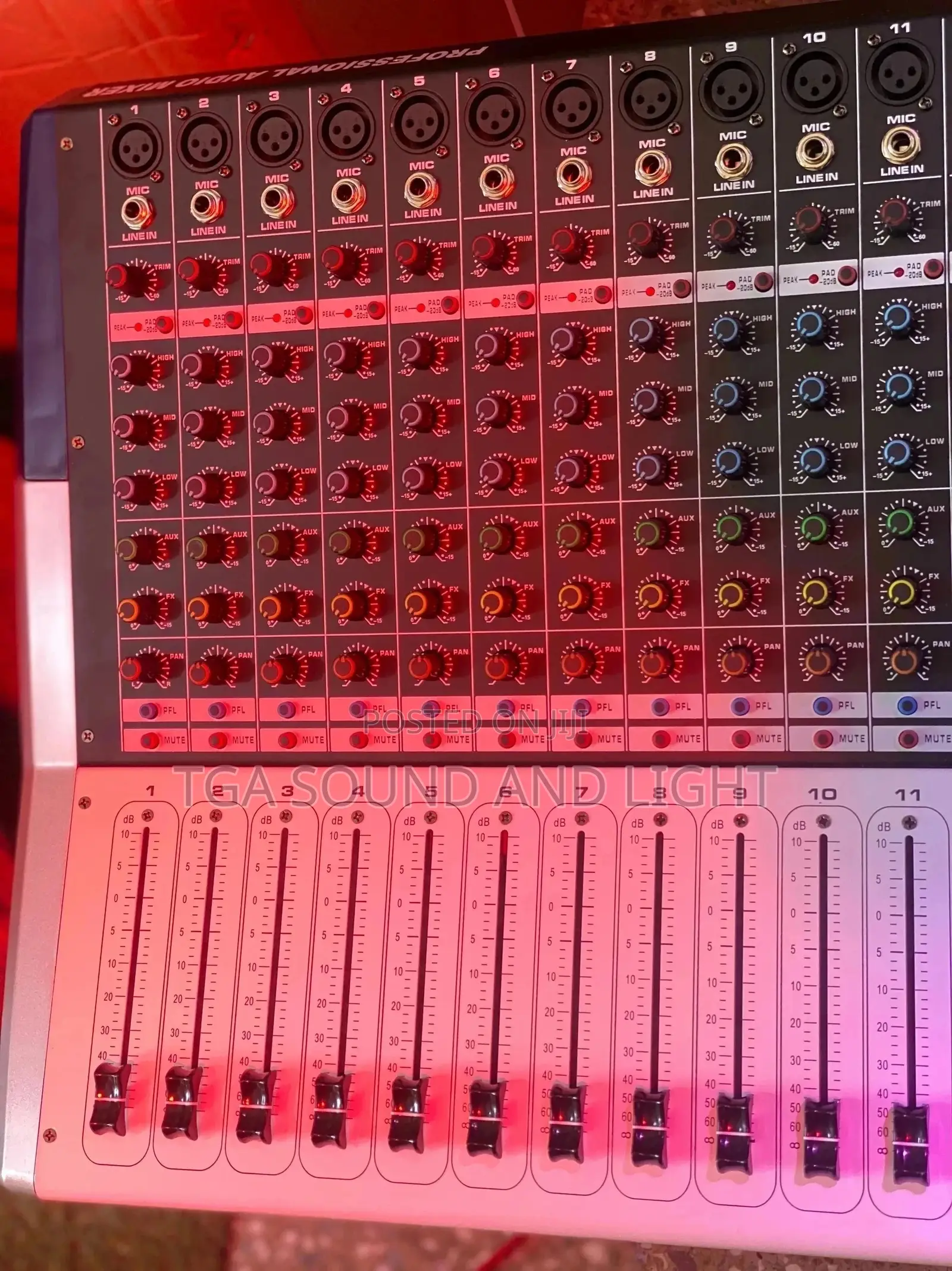 Yamaha 12-channel Powered Mixer