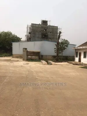 SELLING: Warehouse for Sale at Spintex Road.
