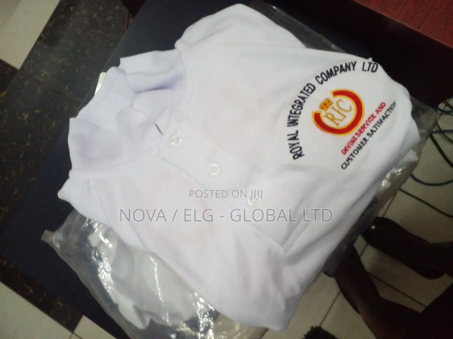Customized Branded Shirts Round Neck T Office Shirts