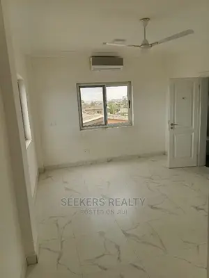 2bdrm Apartment in Seekers Realty, Estates for rent