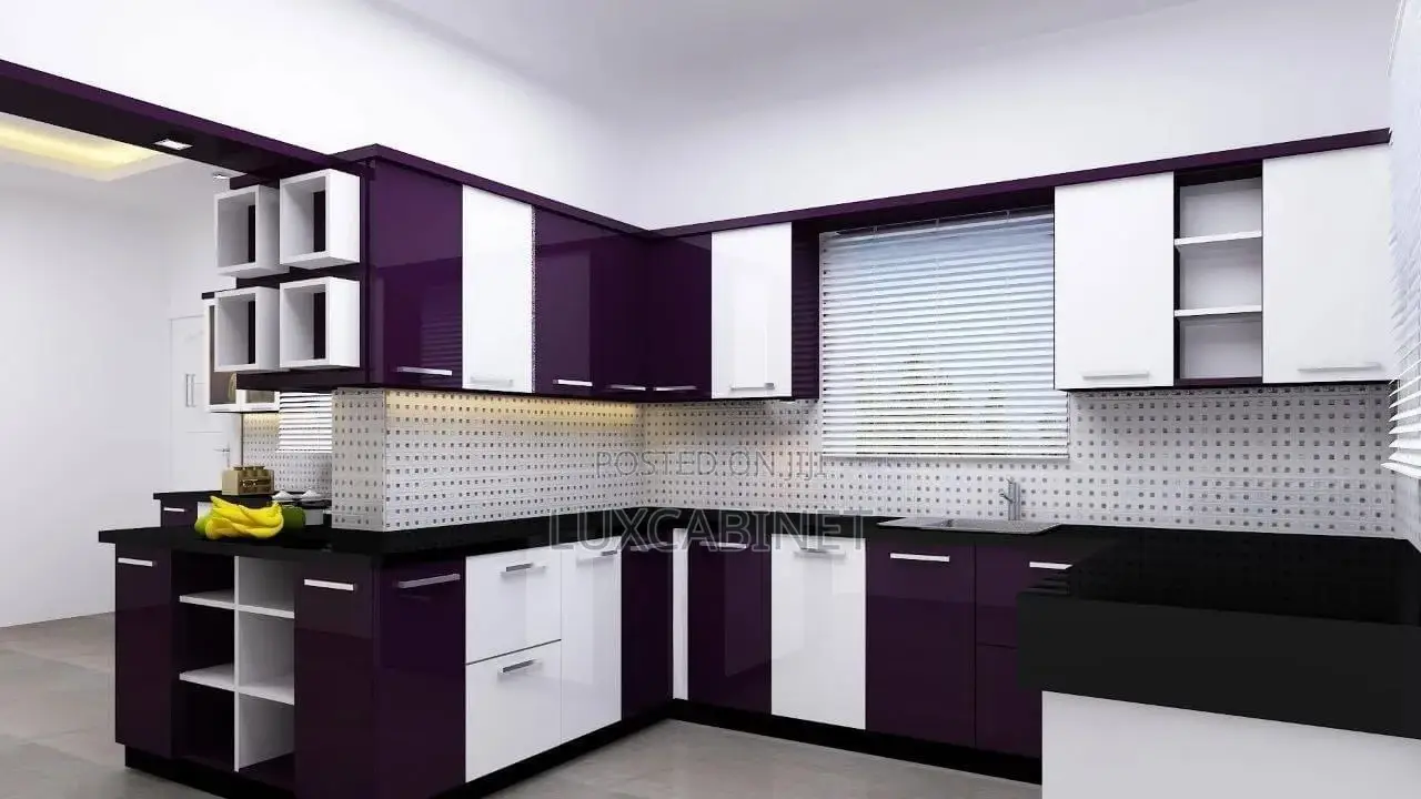 Customize Kitchen Cabinets