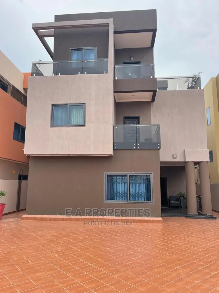 Furnished 5bdrm Mansion in E a Properties, American House for Sale