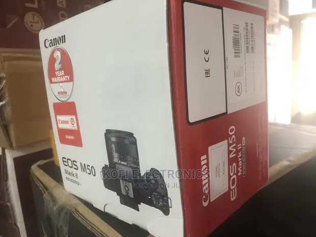 Canon EOS M50 Mark II Mirrorless Camera With 15-45mm Lens in