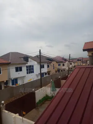 3bdrm House in Self Compound, Oyarifa for rent
