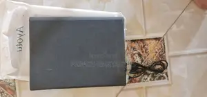 Ayotu iPad 9.7 Wireless Bluetooth Keyboard Case