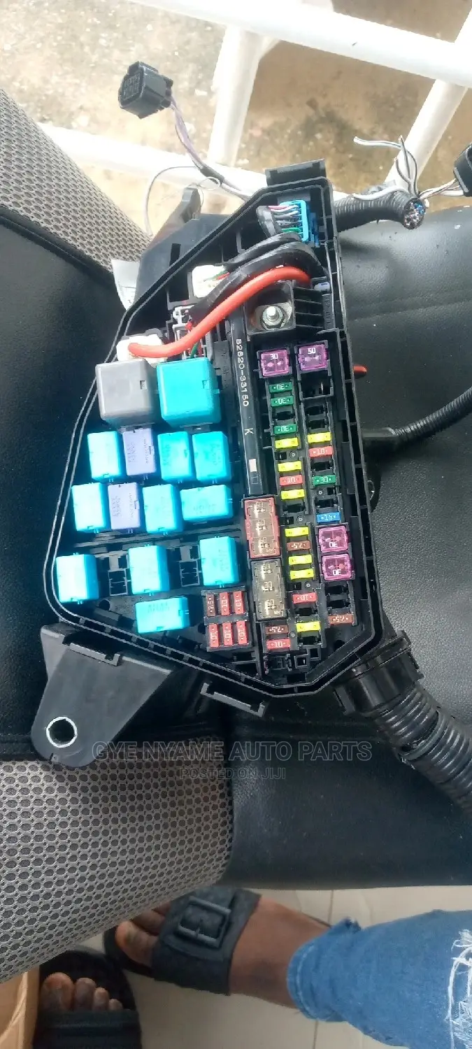 Toyota Rav4 2021 Model Engine Fuseboard