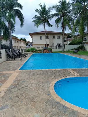 4bdrm Townhouse / Terrace in Seekers Realty, Cantonments for Rent