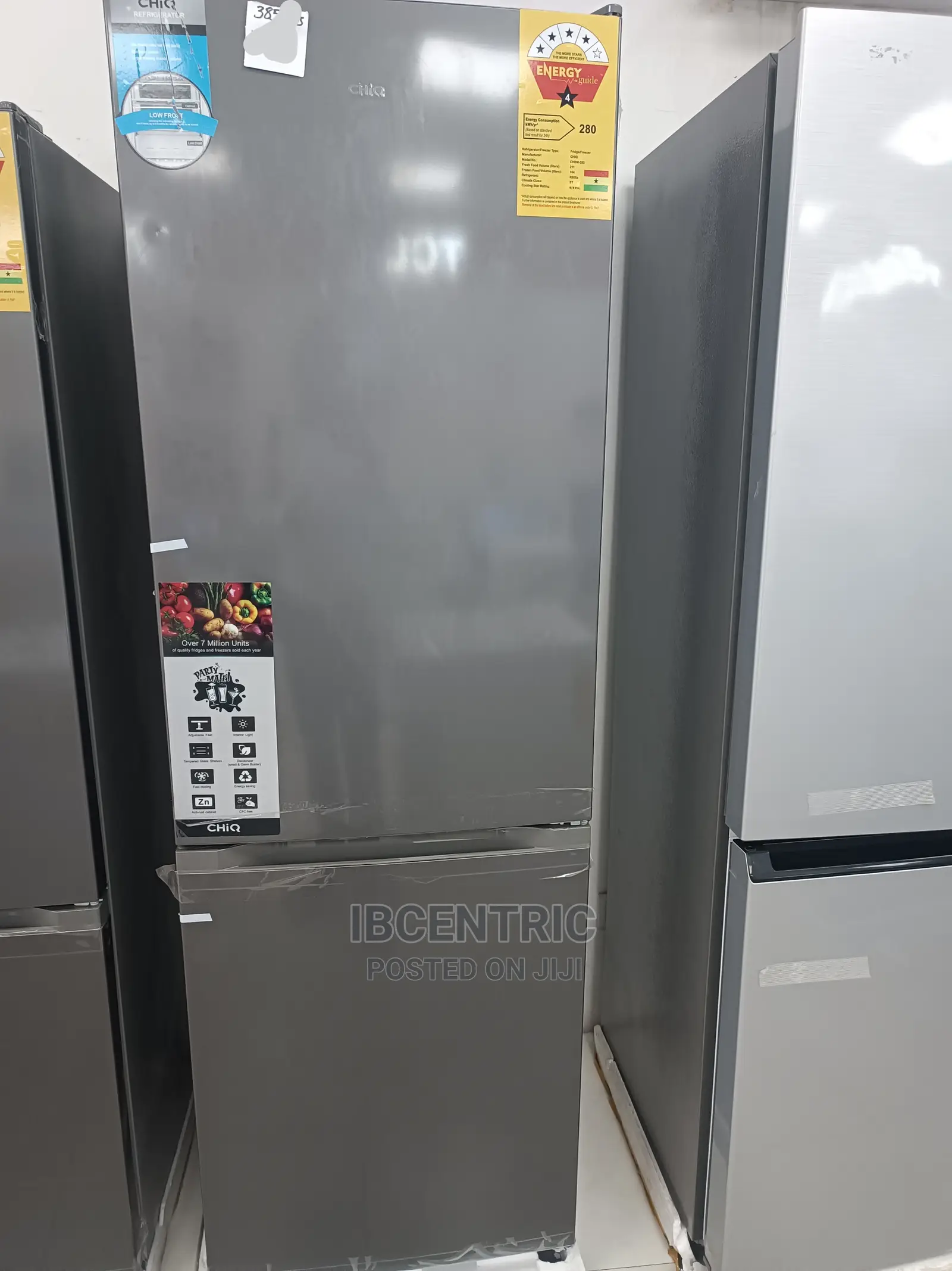 Chiq 385 Liters Bottom Freezer Double Door Refrigerator in Dansoman