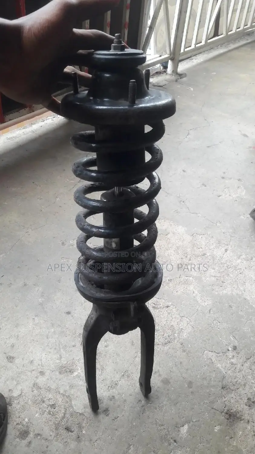 Kia Sportage 1996-1999 Front Shocks
