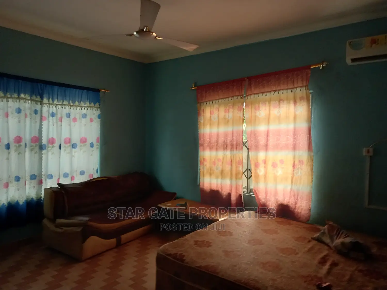 5bdrm House in Star Gate Properties, Kumasi Metropolitan for sale