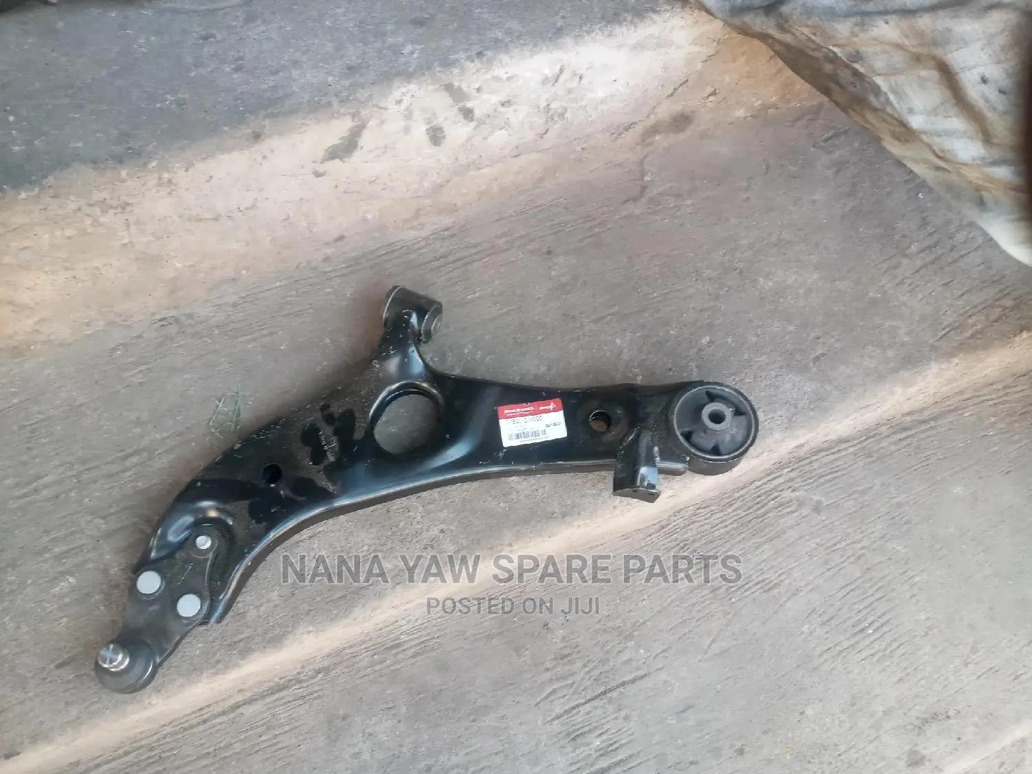 Hyundai Santafe 2016 Lower Arm